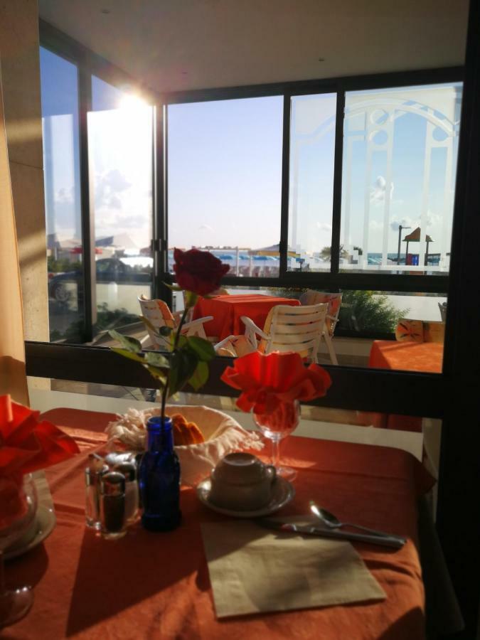 Hotel Silvana بيلاريا-إيجيا مارينا المظهر الخارجي الصورة